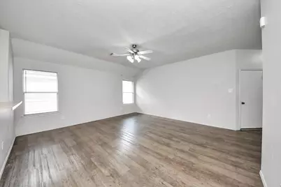 19822 Bettencourt Lane, Houston, TX 77073 - Photo 16