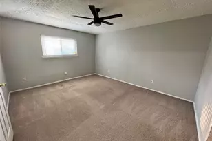 8519 Church Light Ln, Houston, TX 77064 - Photo 16