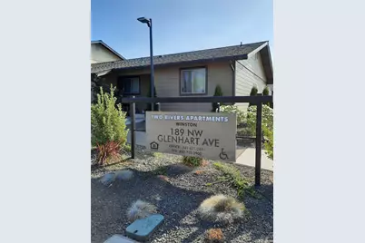 189 NW Glenhart Ave, Winston, OR 97496 - Photo 1