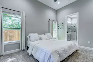 2008 Common St, Houston, TX 77009 - Photo 18