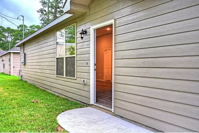 11604 Vistawood Street, Willis, TX 77318 - Photo 4