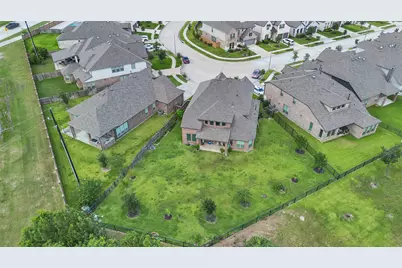 15603 Roscobie Park Drive, Humble, TX 77346 - Photo 10