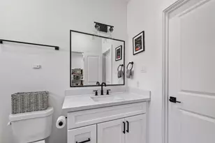 4804 Elysian St, Houston, TX 77009 - Photo 28