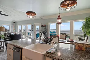12 Tiki Cir, Tiki Island, TX 77554 - Photo 24