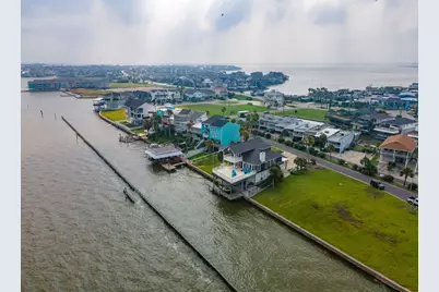 12 Tiki Circle, Tiki Island, TX 77554 - Photo 42
