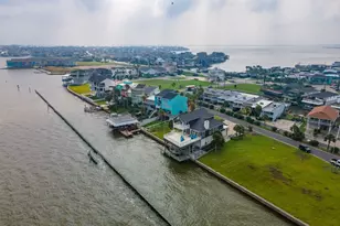 12 Tiki Cir, Tiki Island, TX 77554 - Photo 42
