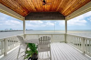 12 Tiki Cir, Tiki Island, TX 77554 - Photo 30