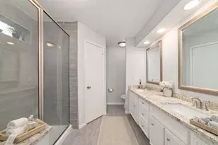 7107 Plaza Del Sol Dr, Houston, TX 77083 - Photo 20