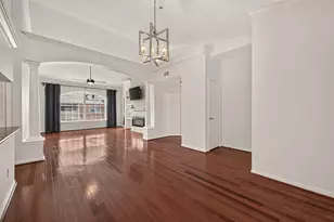2111 Welch St, Houston, TX 77019 - Photo 2
