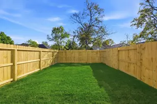 7958 Henson St, Houston, TX 77028 - Photo 6