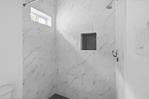 9814 Masterson St, Houston, TX 77029 - Photo 14