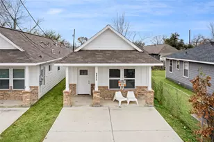 9814 Masterson St, Houston, TX 77029 - Photo 1