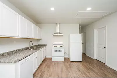3013 Brackenridge Street, Houston, TX 77026 - Photo 8