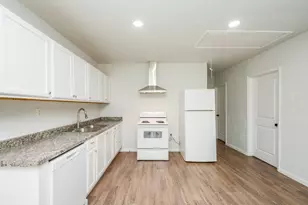 3013 Brackenridge St, Houston, TX 77026 - Photo 8