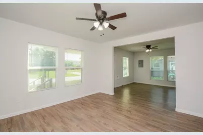 3013 Brackenridge Street, Houston, TX 77026 - Photo 4
