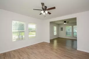 3013 Brackenridge St, Houston, TX 77026 - Photo 4