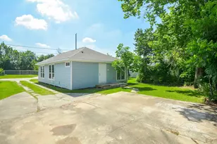3013 Brackenridge St, Houston, TX 77026 - Photo 18