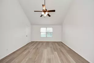 29203 Jacobs River Dr, Katy, TX 77494 - Photo 10