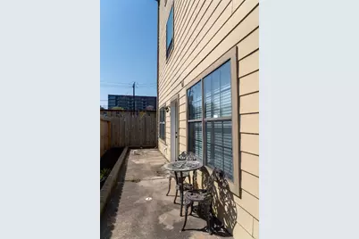 310 S Jensen Drive #1, Houston, TX 77003 - Photo 34
