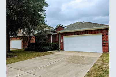 25211 Sierra Woods Lane, Katy, TX 77494 - Photo 2