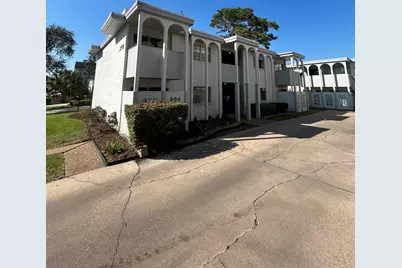 2318 Dorrington Street Street #3, Houston, TX 77030 - Photo 6