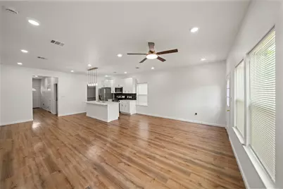 6719 Roanoke Street #A, Houston, TX 77028 - Photo 10