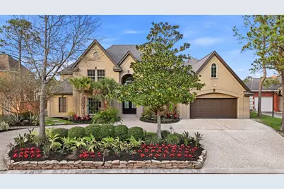 27 Pleasure Cove Drive, The Woodlands, TX 77381 - Photo 4