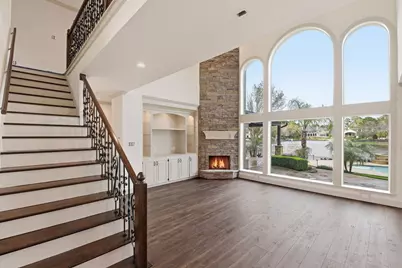 27 Pleasure Cove Drive, The Woodlands, TX 77381 - Photo 8