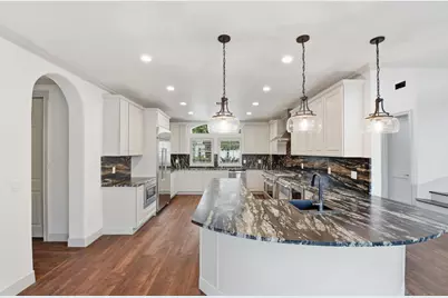27 Pleasure Cove Drive, The Woodlands, TX 77381 - Photo 24