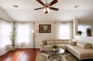 1318 Colonial Manor Dr, Katy, TX 77493 - Photo 10
