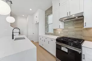 817 Thornton Rd, Houston, TX 77018 - Photo 18