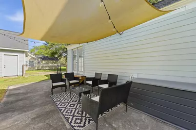 1405 Wright Boulevard, Baytown, TX 77520 - Photo 22