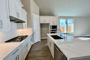 9503 Crescent Mill Dr, Missouri City, TX 77459 - Photo 6
