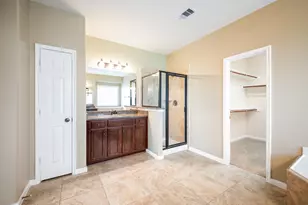 4725 Serrano Dr, League City, TX 77573 - Photo 16