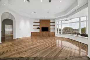 11602 Versailles Lakes Ln, Houston, TX 77082 - Photo 10