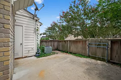 2910 Grants Lake Boulevard #1702, Sugar Land, TX 77479 - Photo 40