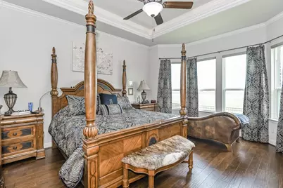 6110 Meadow Bluff Court, Richmond, TX 77407 - Photo 14