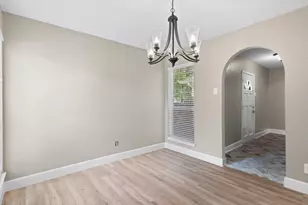 27234 Wells Ln, Conroe, TX 77385 - Photo 12