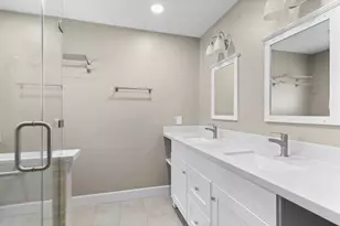 27234 Wells Ln, Conroe, TX 77385 - Photo 10