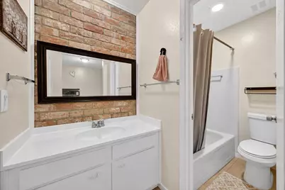 12223 Sharpview Drive, Houston, TX 77072 - Photo 22