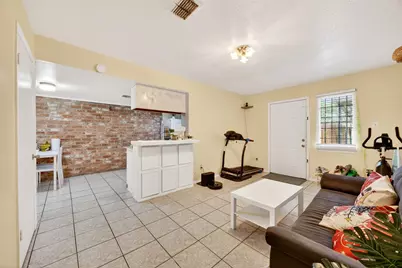 12223 Sharpview Drive, Houston, TX 77072 - Photo 10