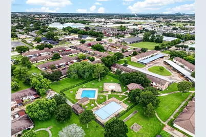 12223 Sharpview Drive, Houston, TX 77072 - Photo 30