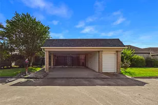 2719 Olympia Dr, Missouri City, TX 77459 - Photo 1