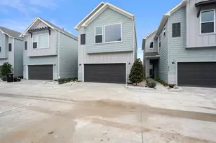 8115 Esther Acres, Houston, TX 77088 - Photo 2