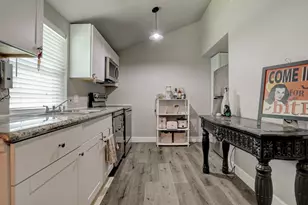 2322 Central St, Dickinson, TX 77539 - Photo 12