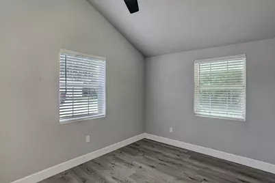 2322 Central Street, Dickinson, TX 77539 - Photo 10