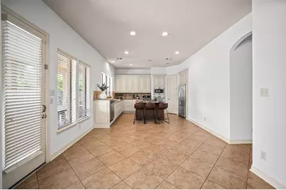 241 W Tupelo Green Circle, Spring, TX 77389 - Photo 10