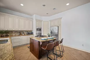 241 W Tupelo Green Cir, Spring, TX 77389 - Photo 12