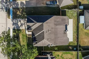 2405 Evergreen Dr, Pearland, TX 77581 - Photo 6