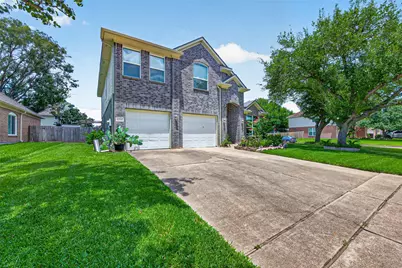 12214 Doe Meadow Drive, Stafford, TX 77477 - Photo 2